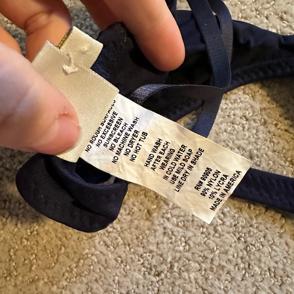 Malia Mills quilted bikini top navy - Picture 5 of 5